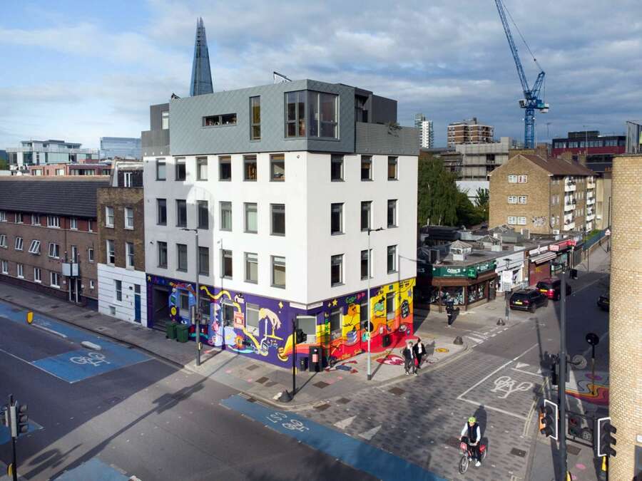 Large-scale public art building wrap by Hannah Hill in Bankside London produced with Tate and Better Bankside